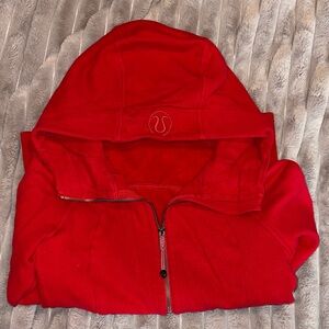 Lululemon red scuba